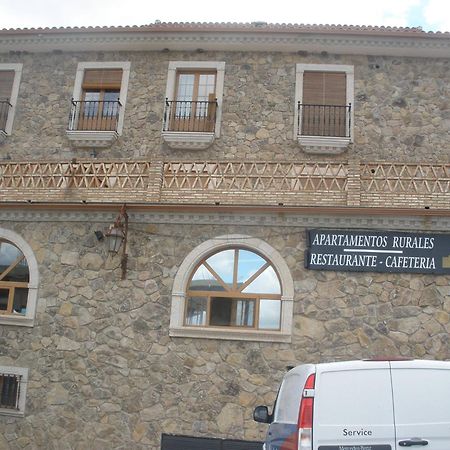 Complejo Penafiel Apartment Zarza La Mayor Exterior photo